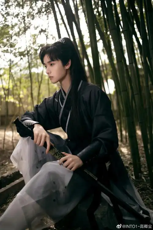 91#明星古装高马尾造型有多飒#意气风发少年郎,公子古装高马尾神图