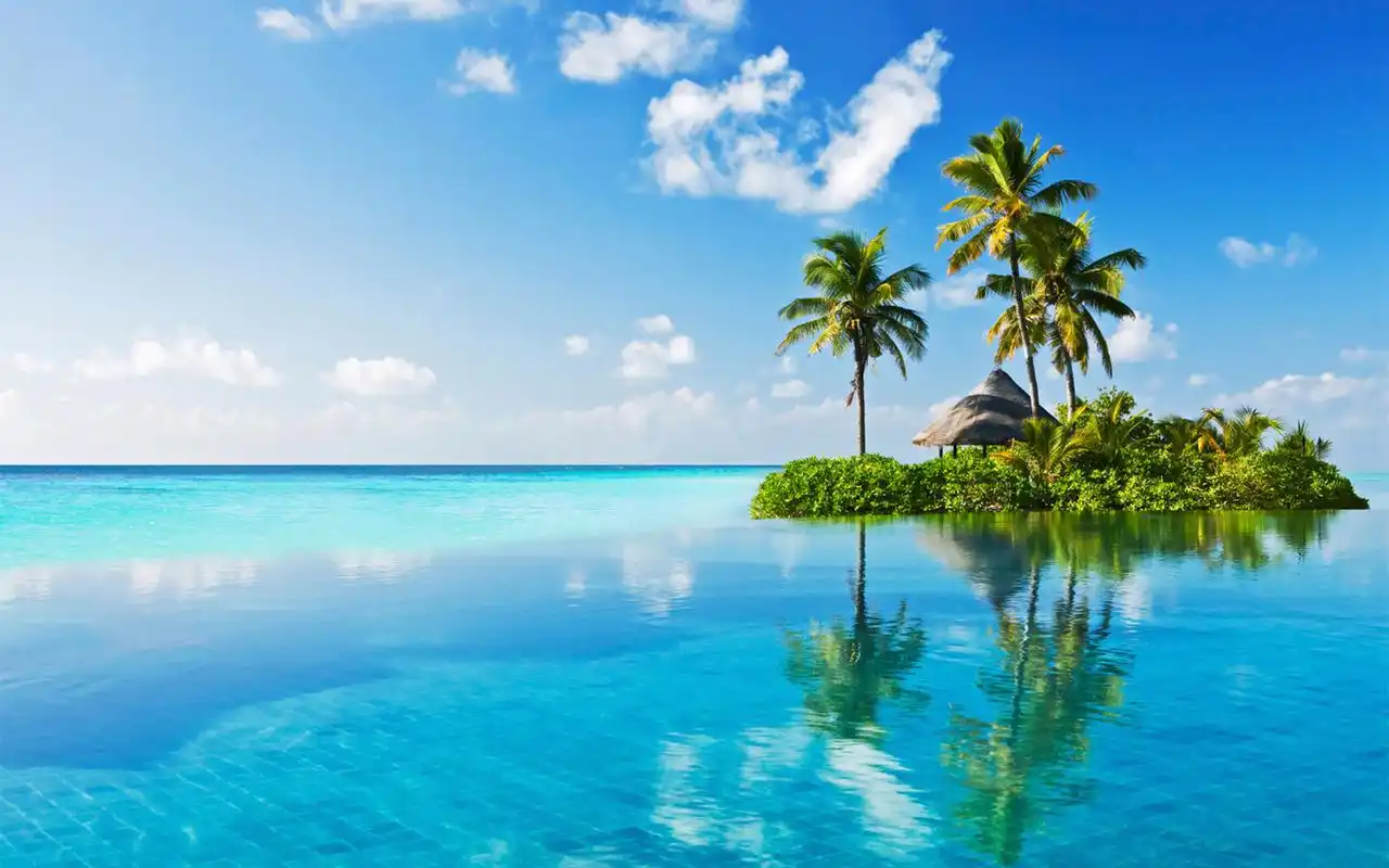 蓝天碧海度假海边沙滩高清风景电脑桌面壁纸下载(2)高清大图预览1920