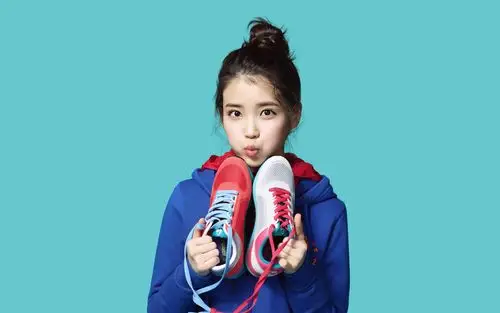 素纯女孩李智恩高清无水印壁纸