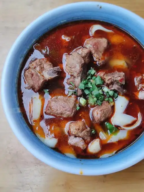 一大碗排骨的排骨面家常味