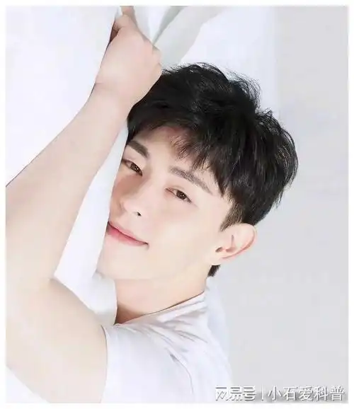 网易首页>网易号>正文申请入驻>总的来说,邓伦是一位非常优秀的演员和