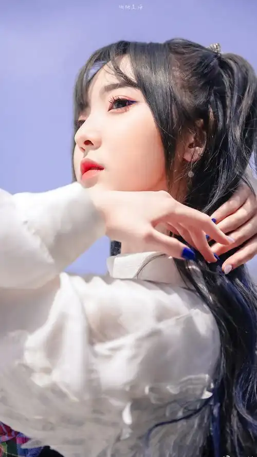 硬糖少女303郑乃馨