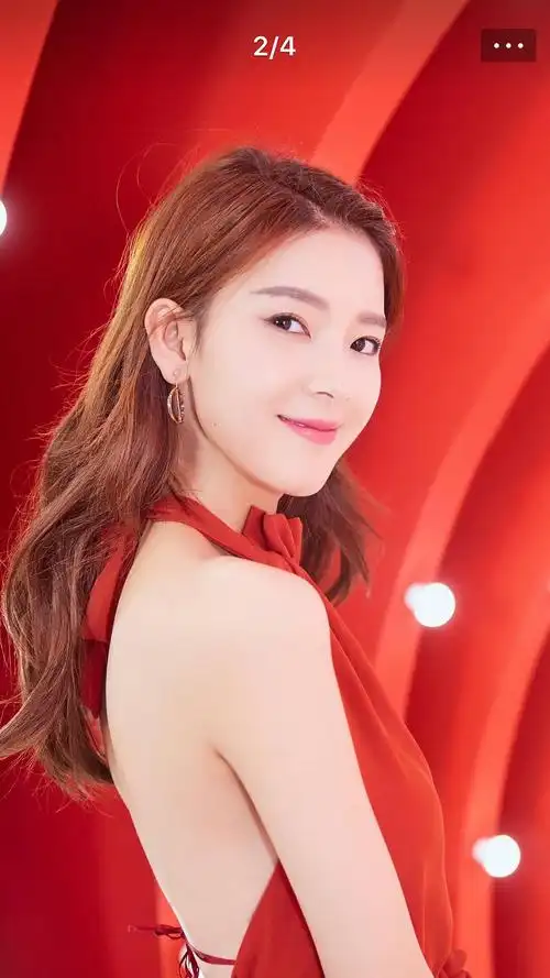 陈瑶真的很适合穿红色