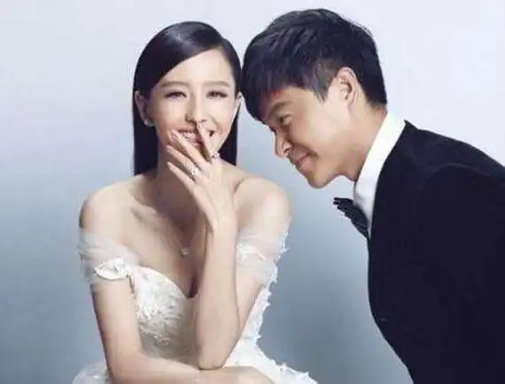 佟丽娅第一任丈夫是谁 传统女人心里只有陈思诚