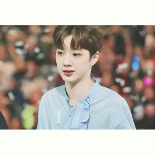 赖冠霖 奶罐自制白边头像 - 堆糖,美图壁纸兴趣社区