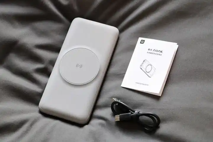 南卡magsafe磁吸无线充电宝pow3超大容量超级快充