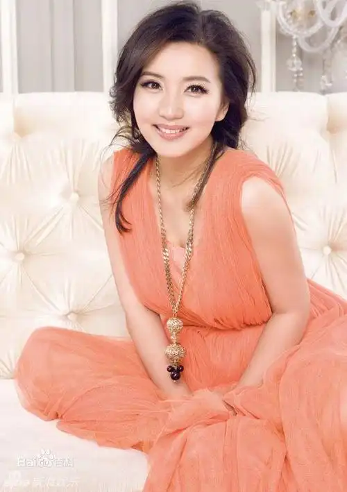 姓"陈"最美5位女星,陈都灵垫底,陈乔恩第2,第1是她