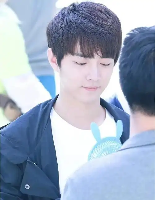 肖战的胖也许时期圆乎乎的好可爱呀