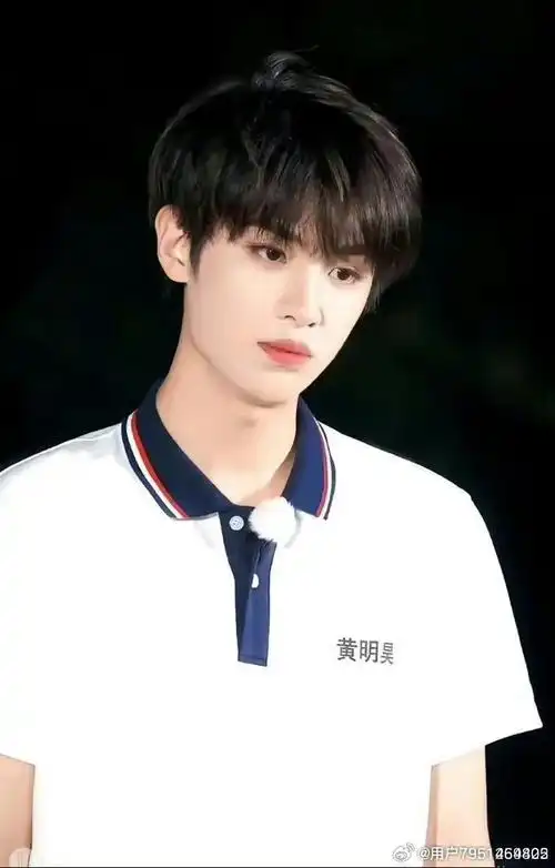黄明昊##黄明昊新ep一人之众##黄明昊沙漏