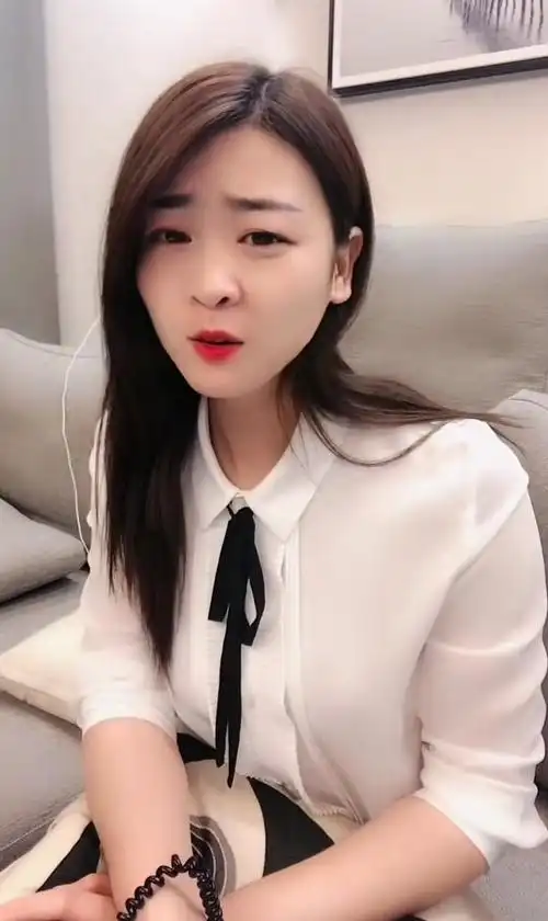 山东网红临沂真真姐《快手美女网红》《快手段子最嗨的美女》《创快手