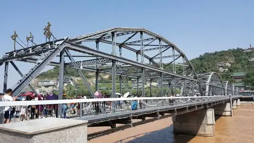 兰州黄河铁桥好玩吗,兰州黄河铁桥景点怎么样_点评_评价【携程攻略】