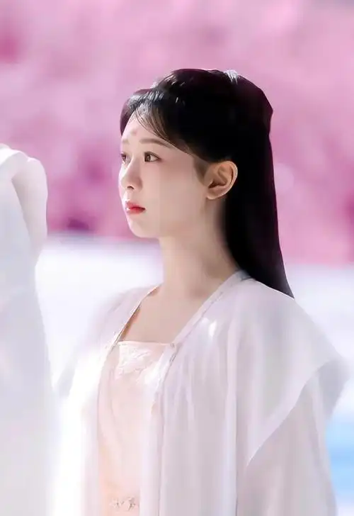 《长相思》杨紫最美的十个古装扮相!第五个旁人都看呆了