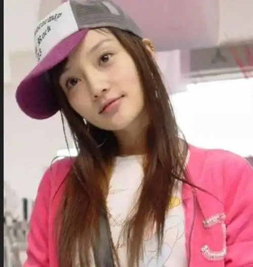 痴情不输贾乃亮,猛砸几百万与李小璐曝新恋情?二人早已线下见面