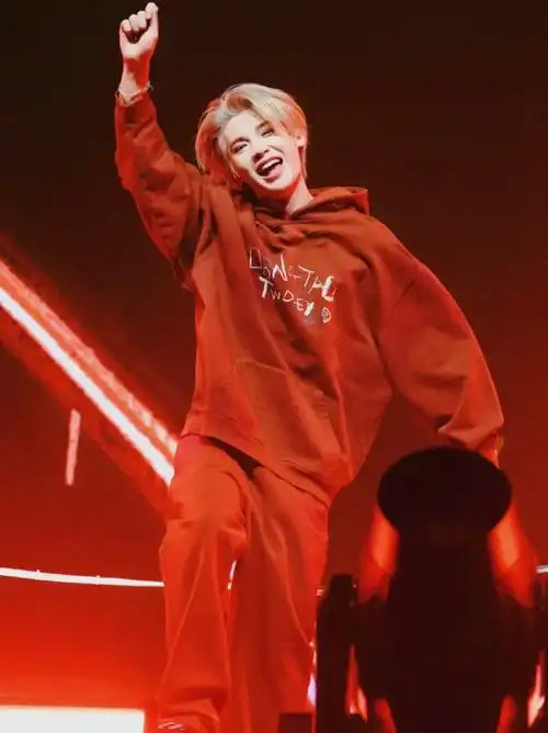 向全世界安利黄明昊  喜欢昊哥的每一个舞台妆造 h黄明昊演唱会