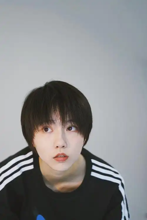 成果清爽俏皮写真图片14