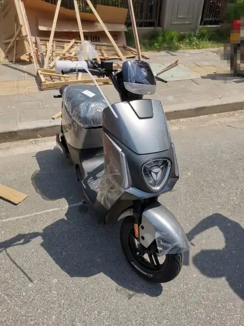 三四月的时候考虑购入一个新国标电动车代步,预算在4000元左右,之前