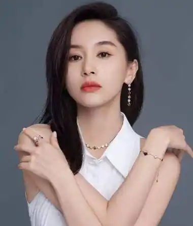 身高不足160女星,个个有颜有才有气质_阿娇_官方_王子