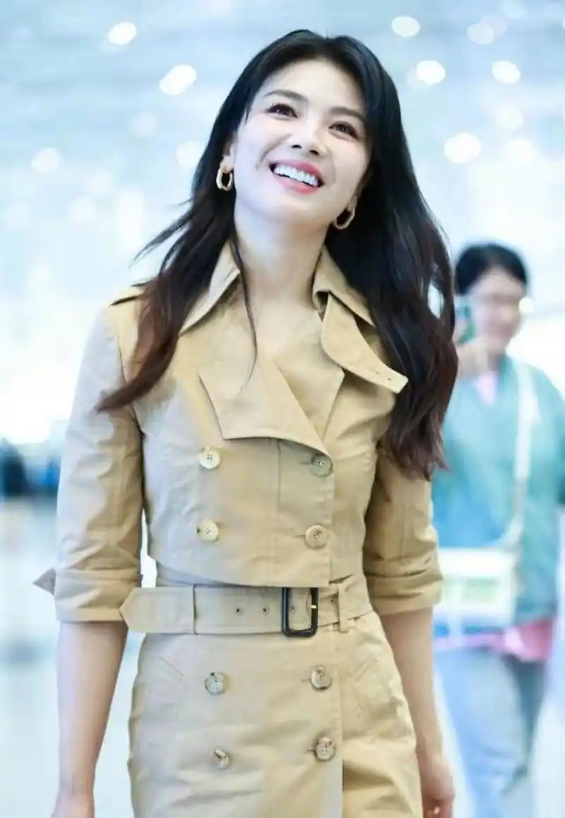 刘涛,45岁的年龄,却依然拥有着少女般的身!