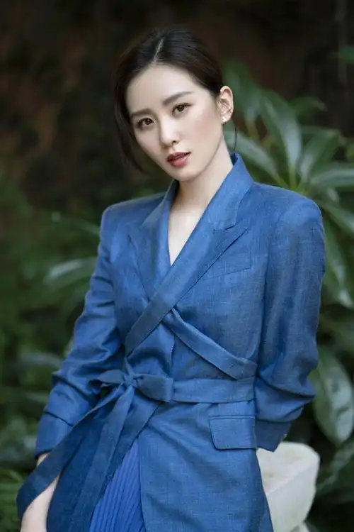 刘诗诗在女星中好看吗