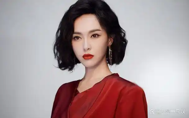 前言:唐嫣度过了她40岁的生日,作为内地一线女演员,她在演艺圈里备受