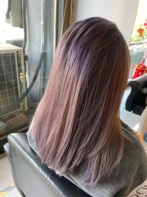灰紫色挑染