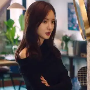 了不起的女孩沈思怡金晨同款早春新黑色毛边斜领漏肩针织衫毛衣女