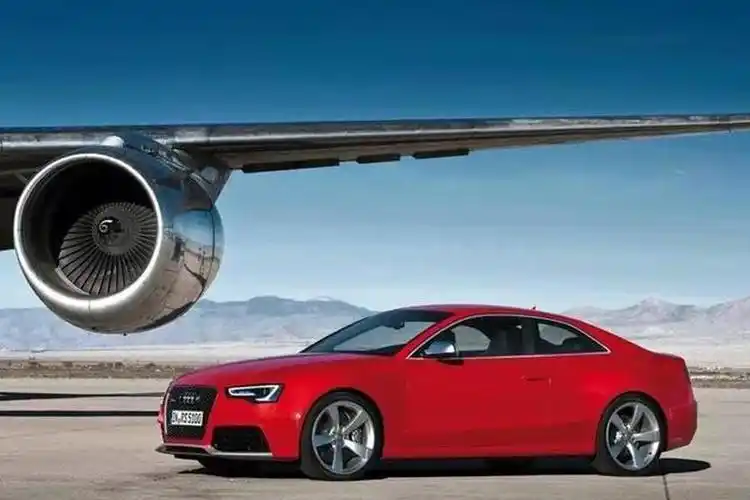 c罗 汽车 c罗7000万购入顶级超跑,全球仅10台!