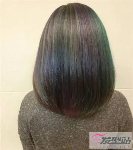 个性酷炫直发挑染百变染发又a又美