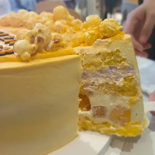 tnt二周年线下应援定制蛋糕