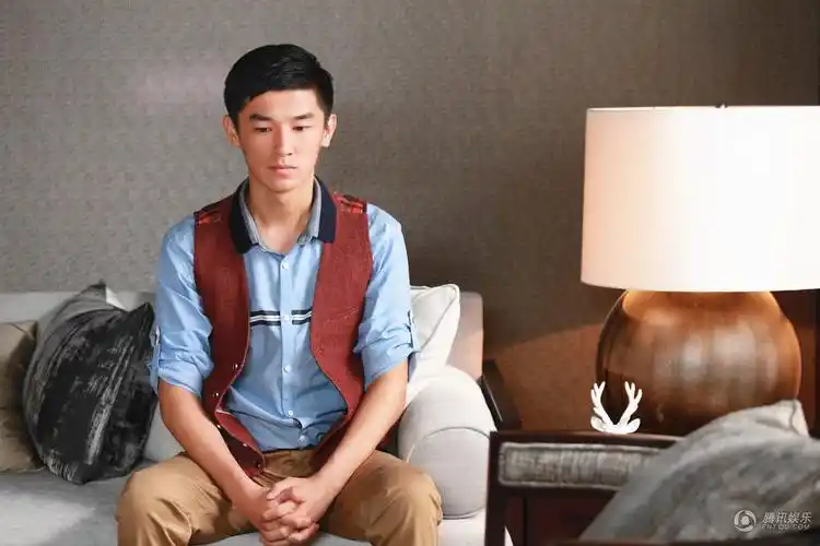 杨旭文迪丽热巴《逆光之恋》演绎生死虐恋