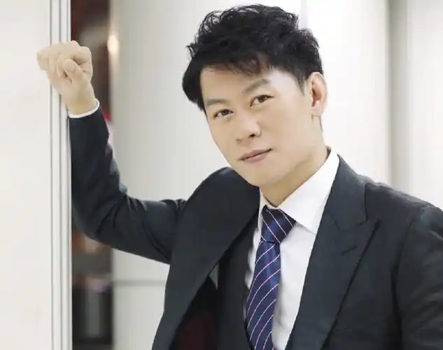 李健个人资料及简历(凭"孙成海"家喻户晓) 第11张