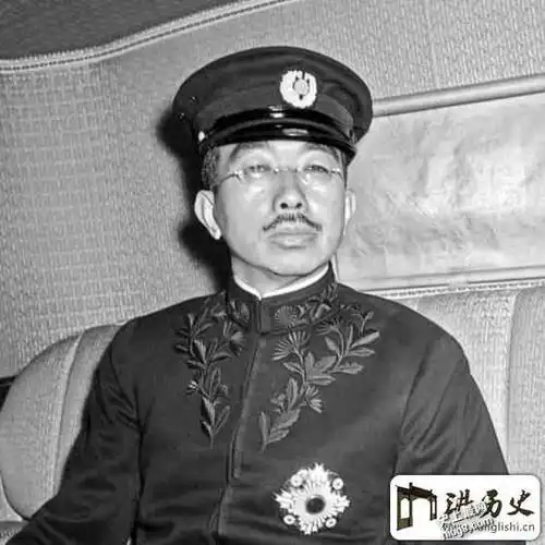 满手鲜血,日本天皇是二战罪魁祸首之一,为何