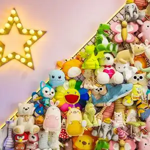 创意网红娃娃公仔悬挂背景墙少女心房间装饰布置相框ins风照片墙