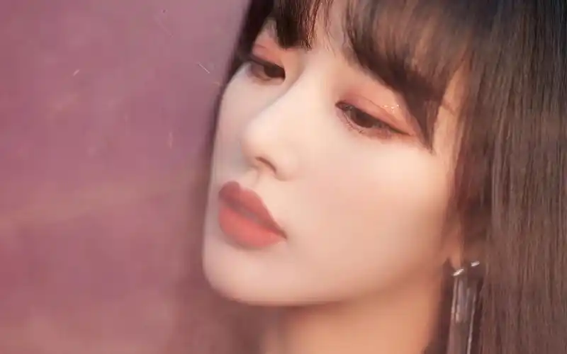 孔雪儿复古优雅写真图片电脑壁纸