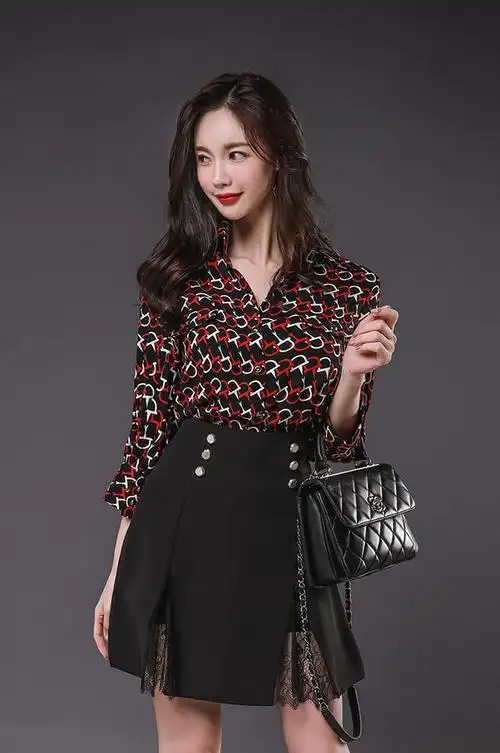 韩国美女职业装短裙穿搭:这就是成熟的女人味