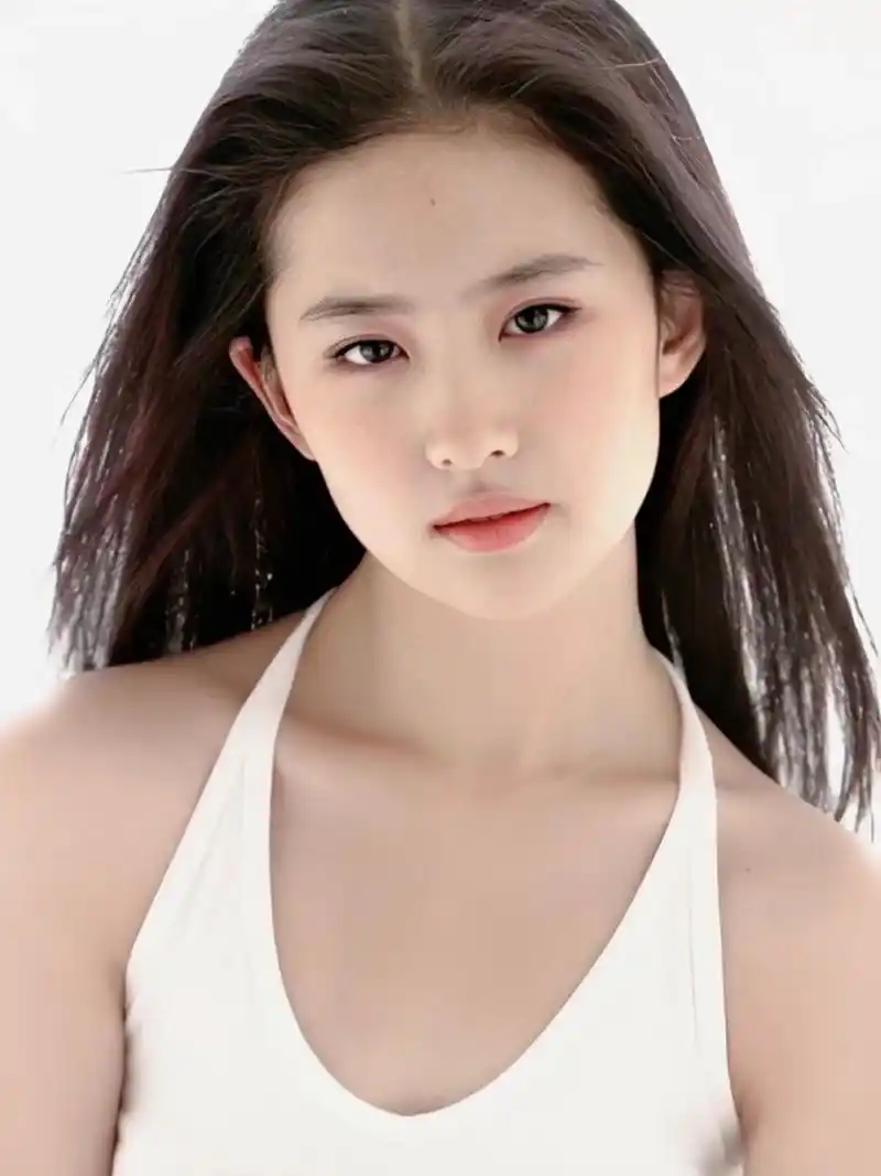 神仙姐姐刘亦菲早期写真#刘亦菲# #神仙姐姐刘亦菲