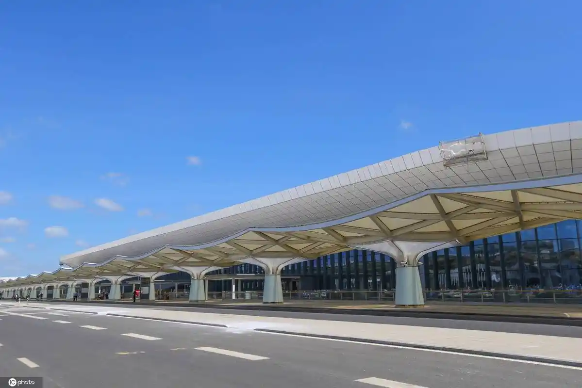 海口美兰国际机场二期项目主体工程完工