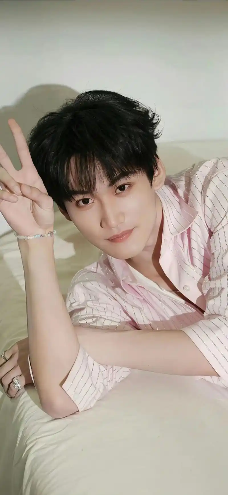 周柯宇壁纸大放送 🔥把你们的壁纸神图都交出来#帅哥 #周柯