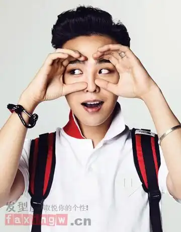 bigbang权志龙蓬松大背头发型 尽显潮流个性