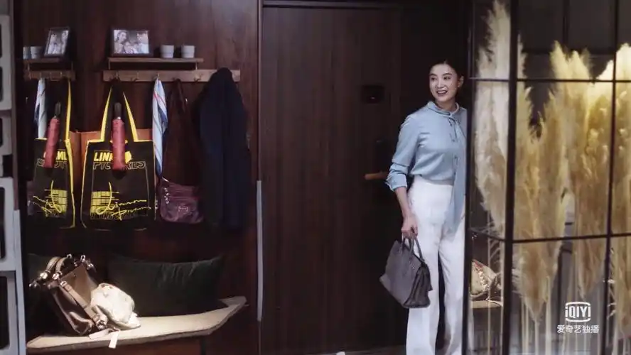 全网最全!《小舍得》宋佳穿搭太适合上班族