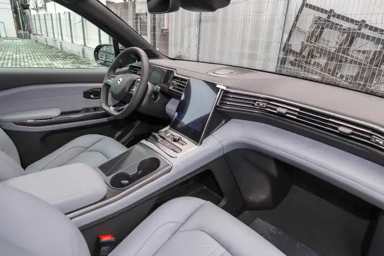 蔚来es6方向盘-空间-雷达-易车