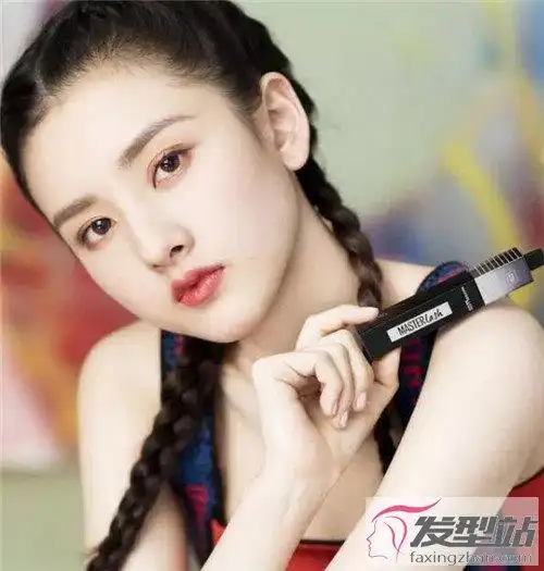 同一编发手法,有多种发型变化,你学到了吗? 4.