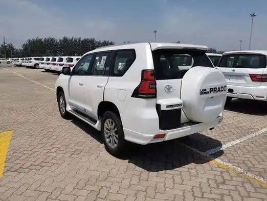 8万起售|丰田霸道|大灯|汽车|日行灯|新车_网易汽车