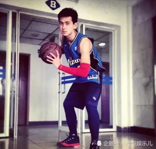 李现自曝上学没人追,看到"大学旧照",网友:换我我也不追!