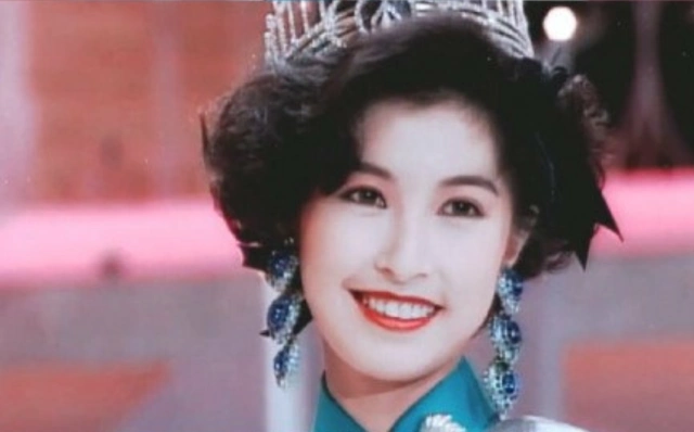 郭蔼明颜值被低估了,年轻时完全不输蔡少芬,古装现代装都很惊艳