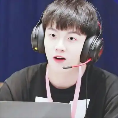 李明德(4)-偶像(idol)头像铺-话本小说网