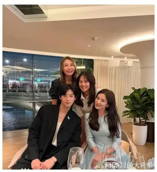 宋慧乔与小16岁的车银优亮相像财阀男友更像豪门姐弟