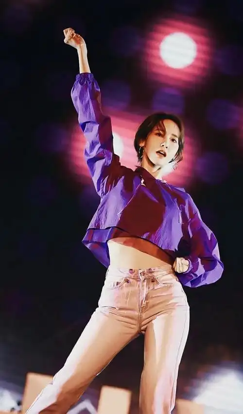 韩国第一美人林允儿事业线不重要我只看颜值