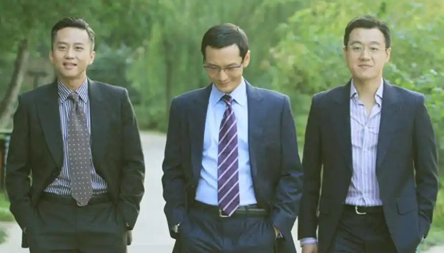 回顾多年过去邓超黄晓明佟大为差距悄悄拉大有人原地打转