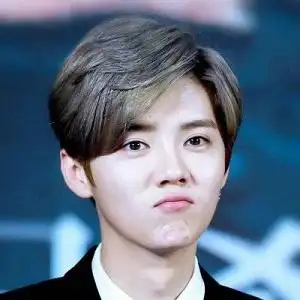 鹿晗青春帅气明星头像-微信头像